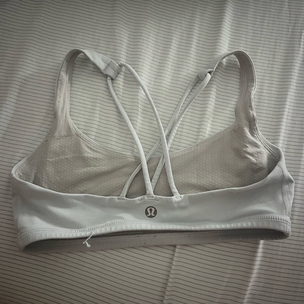 Lululemon White Free to be Wild Bra Size 4